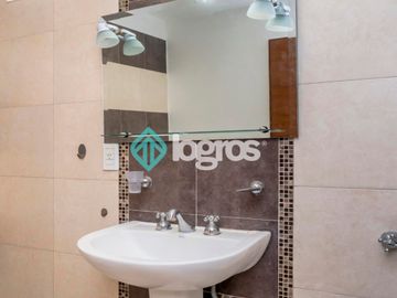Departamento en venta de 2 dormitorios con cochera en Salta
