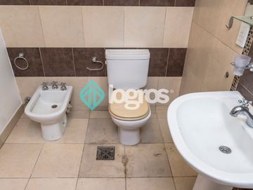 Departamento en venta de 2 dormitorios con cochera en Salta