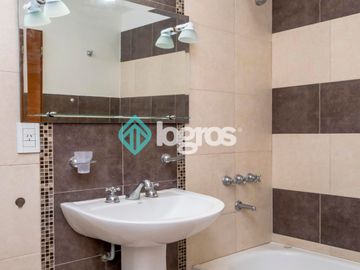 Departamento en venta de 2 dormitorios con cochera en Salta