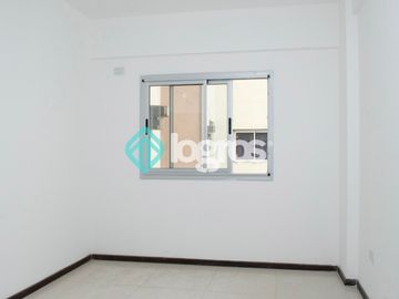 Departamento en venta de 2 dormitorios con cochera en Salta