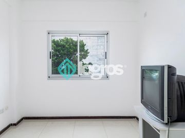 Departamento en venta de 2 dormitorios con cochera en Salta