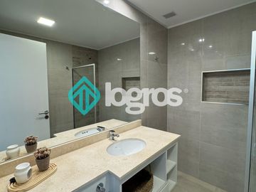 Departamento en venta de 2 dormitorios en Macrocentro