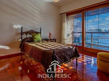 VENTA APTO CRÉDITO Chalet San José Mar del Plata 4 ambientes con garaje y patio