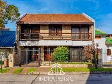 VENTA APTO CRÉDITO Chalet San José Mar del Plata 4 ambientes con garaje y patio