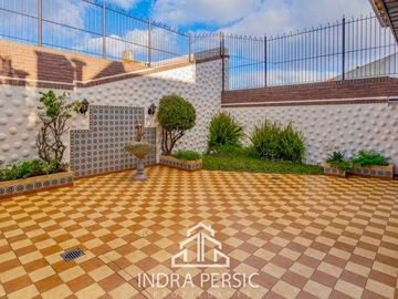 VENTA APTO CRÉDITO Chalet San José Mar del Plata 4 ambientes con garaje y patio