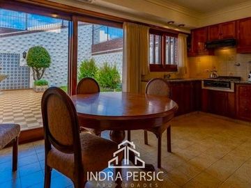 VENTA APTO CRÉDITO Chalet San José Mar del Plata 4 ambientes con garaje y patio