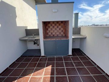 Departamento en venta de 3 dormitorios c/ cochera en General Roca
