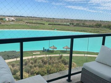 Dúplex en venta de 3 dormitorios c/ cochera en Barrio Privado Terralagos