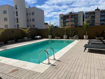 VENTA SEMI PISO  EDIFICIO ALFAR MONTE DEL ESTE