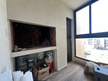 VENTA SEMI PISO  EDIFICIO ALFAR MONTE DEL ESTE