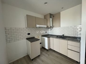Departamento en venta de 1 dormitorio c/ cochera en Campana