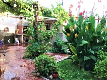 Casa en venta de 4 dormitorios c/ cochera en Las Heras