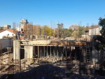 Departamento en pozo venta de 3 dormitorios en Godoy Cruz
