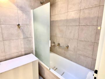 Casa en venta de 2 dormitorios c/ cochera en Patagonia