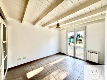 Casa en venta de 2 dormitorios c/ cochera en Patagonia