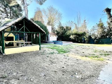 Casa en venta de 2 dormitorios c/ cochera en Patagonia