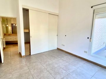 Casa en venta de 2 dormitorios c/ cochera en Patagonia