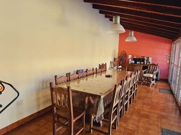 VENTA CHALET 4 AMB C/QUINCHO Y PILETA EL PALOMAR