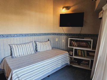VENTA CHALET 4 AMB C/QUINCHO Y PILETA EL PALOMAR