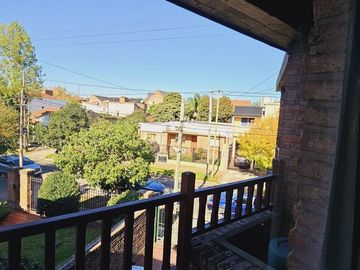 VENTA CHALET 4 AMB C/QUINCHO Y PILETA EL PALOMAR