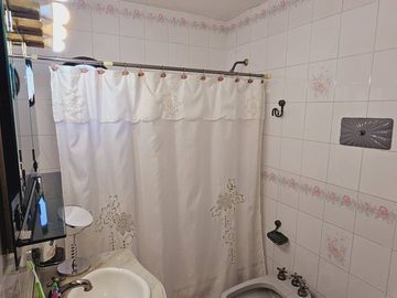 VENTA CHALET 4 AMB C/QUINCHO Y PILETA EL PALOMAR
