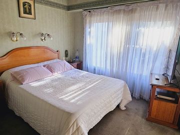VENTA CHALET 4 AMB C/QUINCHO Y PILETA EL PALOMAR
