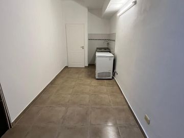 Dúplex en venta de 3 dormitorios c/ cochera en Villa Luro