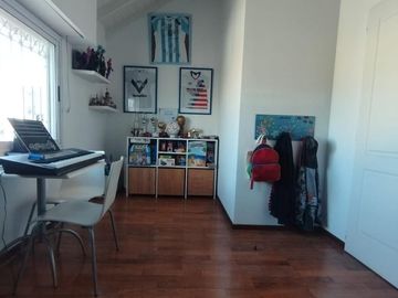 Dúplex en venta de 3 dormitorios c/ cochera en Villa Luro