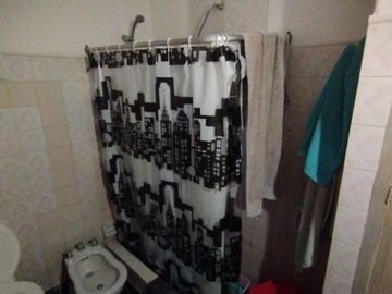 Venta Chalet en PH 3 ambientes. Totalmente Independiente. Barrio Grosellar.