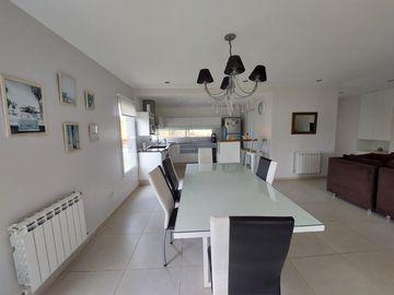 Venta Casa 3 Ambientes - Camet Norte