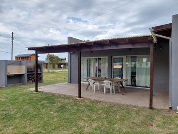 Venta Casa 3 Ambientes - Camet Norte