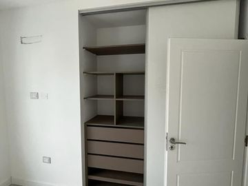 Departamento en venta de 3 dormitorios c/ cochera en Naposta