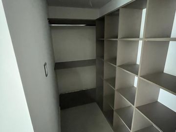 Departamento en venta de 3 dormitorios c/ cochera en Naposta