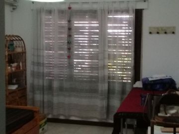 Casa en venta de 2 dormitorios c/ cochera en Colón