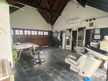 Casa en venta de 3 dormitorios c/ cochera en Ramos Mejía