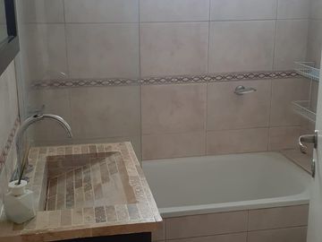 Departamento en venta de 2 dormitorios c/ cochera en San Miguel