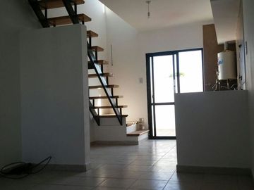 SE VENDE DEPARTAMENTO DUPLEX DE 1 DORMITORIO