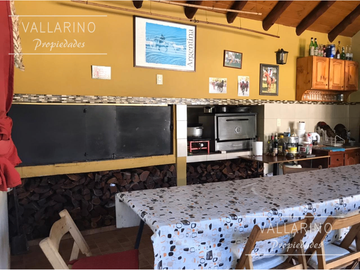 Casa en venta de 3 dormitorios c/ cochera en Colón