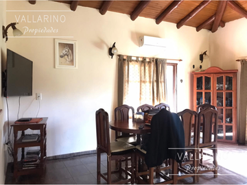 Casa en venta de 3 dormitorios c/ cochera en Colón