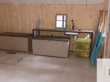 Casa en venta de 2 dormitorios c/ cochera en Villa La Angostura