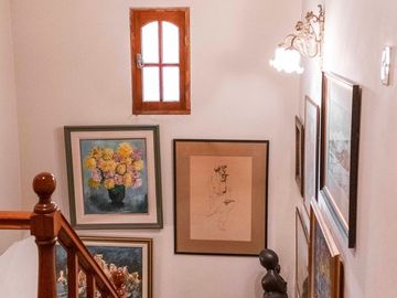 VENTA CASA CATEGORIA BARRIO DALVIAN-CIUDAD-MENDOZA