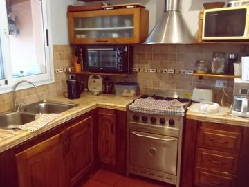 Venta Monte Grande Barrio Mirasoles Chalet c/ Cochera Quincho Galeria y Pileta