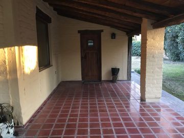 Venta De Casa En Barrio Privado La Capilla