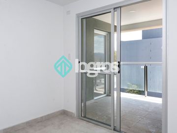 Departamento en venta de 1 dormitorio con cochera en macrocentro