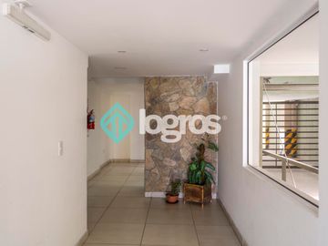 Departamento en venta de 1 dormitorio con cochera en macrocentro