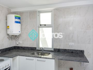 Departamento en venta de 1 dormitorio con cochera en macrocentro