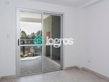 Departamento en venta de 1 dormitorio con cochera en macrocentro