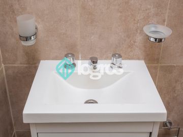 Departamento en venta de 1 dormitorio con cochera en macrocentro