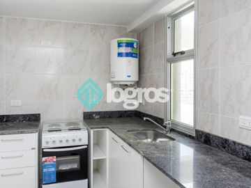 Departamento en venta de 1 dormitorio con cochera en macrocentro