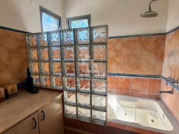 Oportunidad Casa en venta Barrio El Establo - Haras del Pilar. Veni a conocerla!